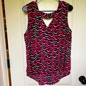 Lightweight Pink & Black Sleeveless Semi Fitted Blouse a.n.a A New Approach
